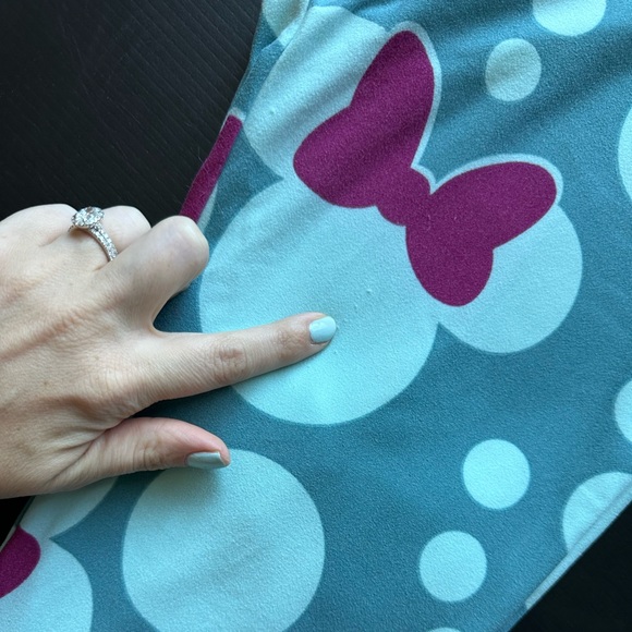 Lularoe Minnie Mouse Disney Leggings - OS - Picture 5 of 5